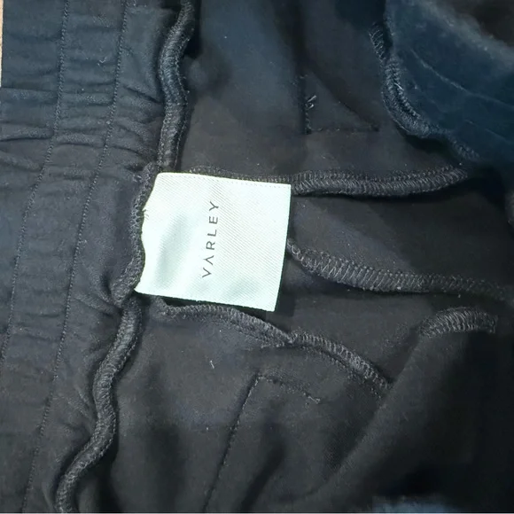 Varley Davidson Black Zip Sweatshirt and Slim Cuff Joggers Set, Medium - Picture 5 of 7